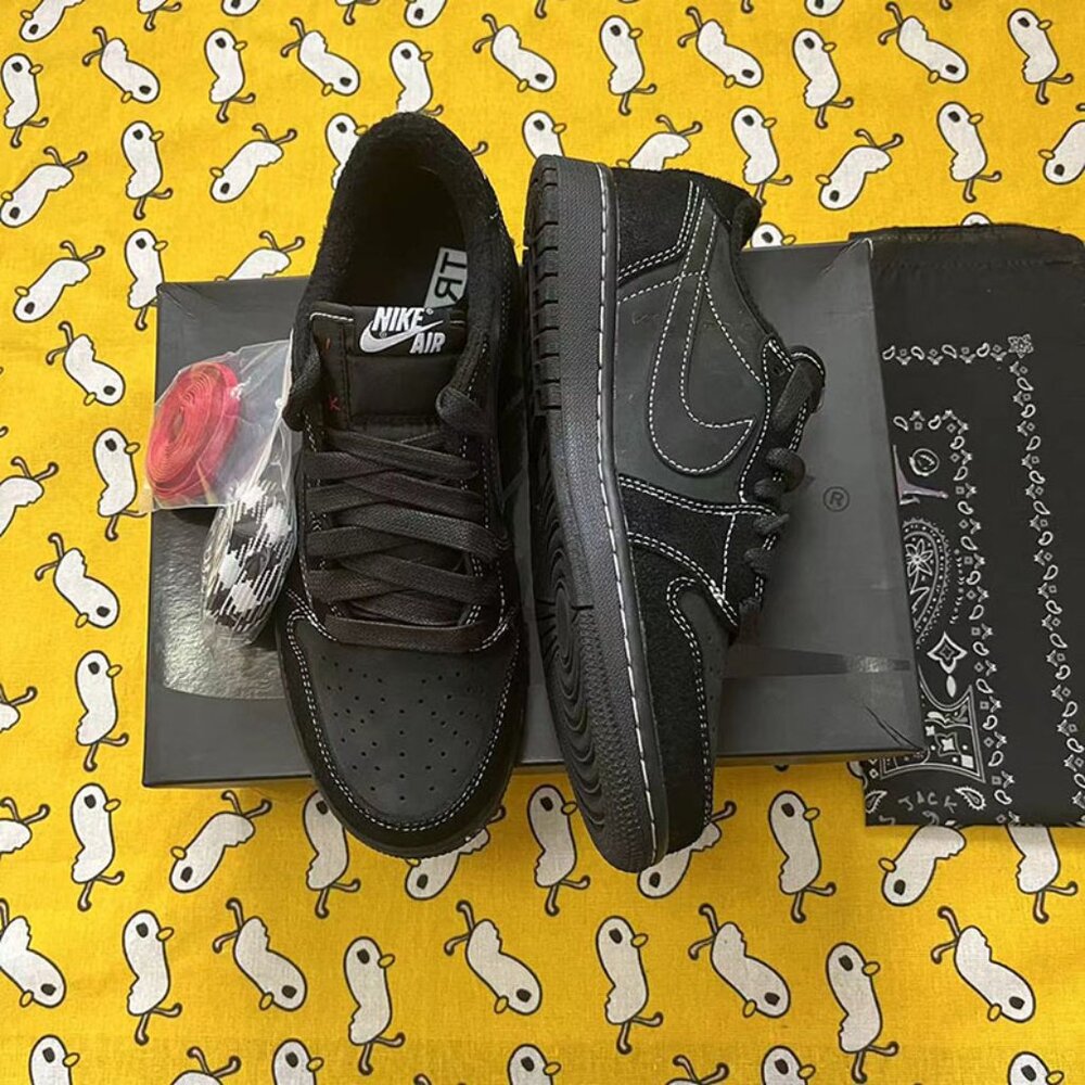 Nike Air Jordan 1 Retro Low Black Phantom Unisex Sneakers - Picture 5 of 8